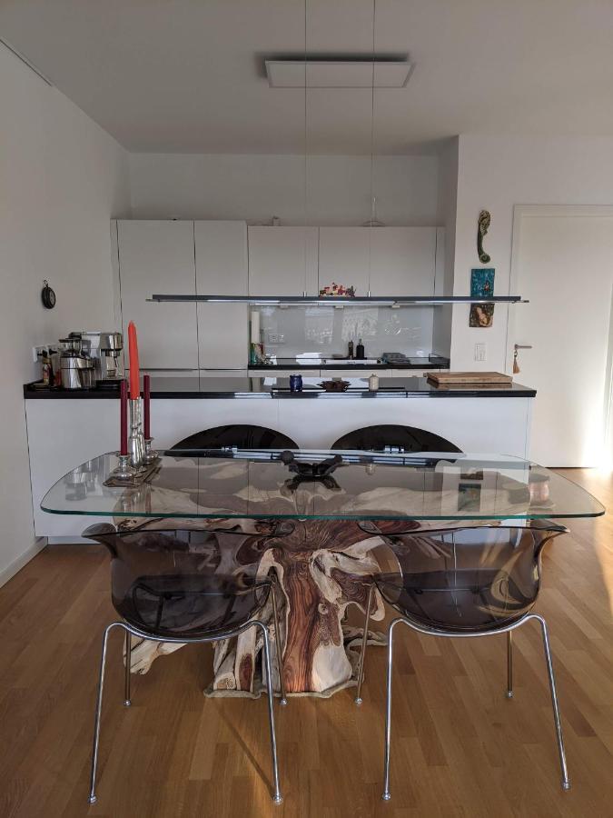 Either Private 2B2B Or Shared 1B1B, Luxury, Bright, Spacious Berlin Exterior photo